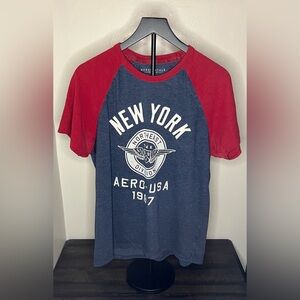 Aeropostale Men's Red and Navy New York Tee